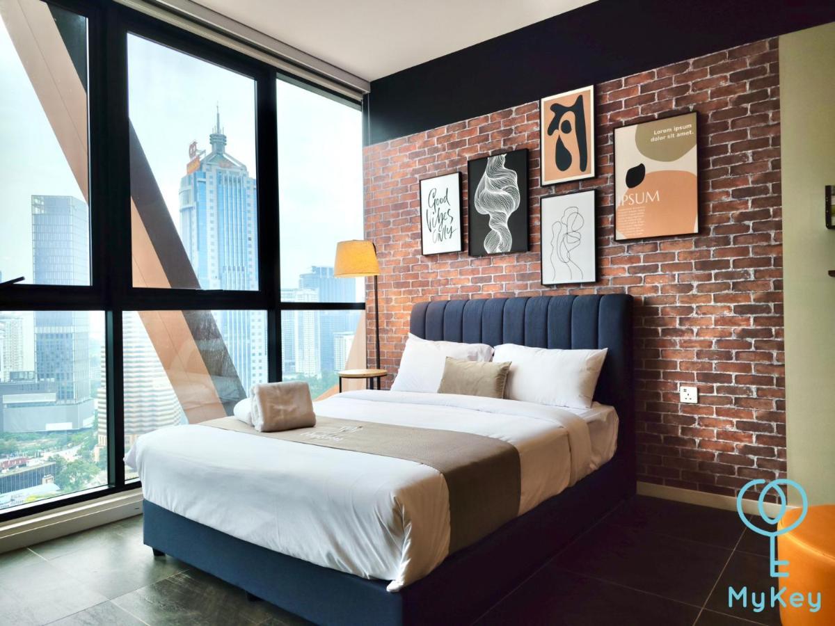 Scarletz Suites By Mykey Kuala Lumpur Exterior foto MyKey Studio